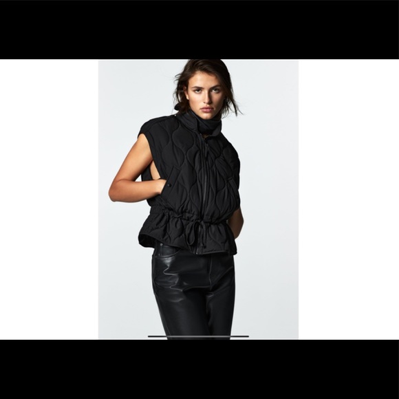 ☄️NEW Zara Beautiful Quilted Vest - Picture 2 of 8